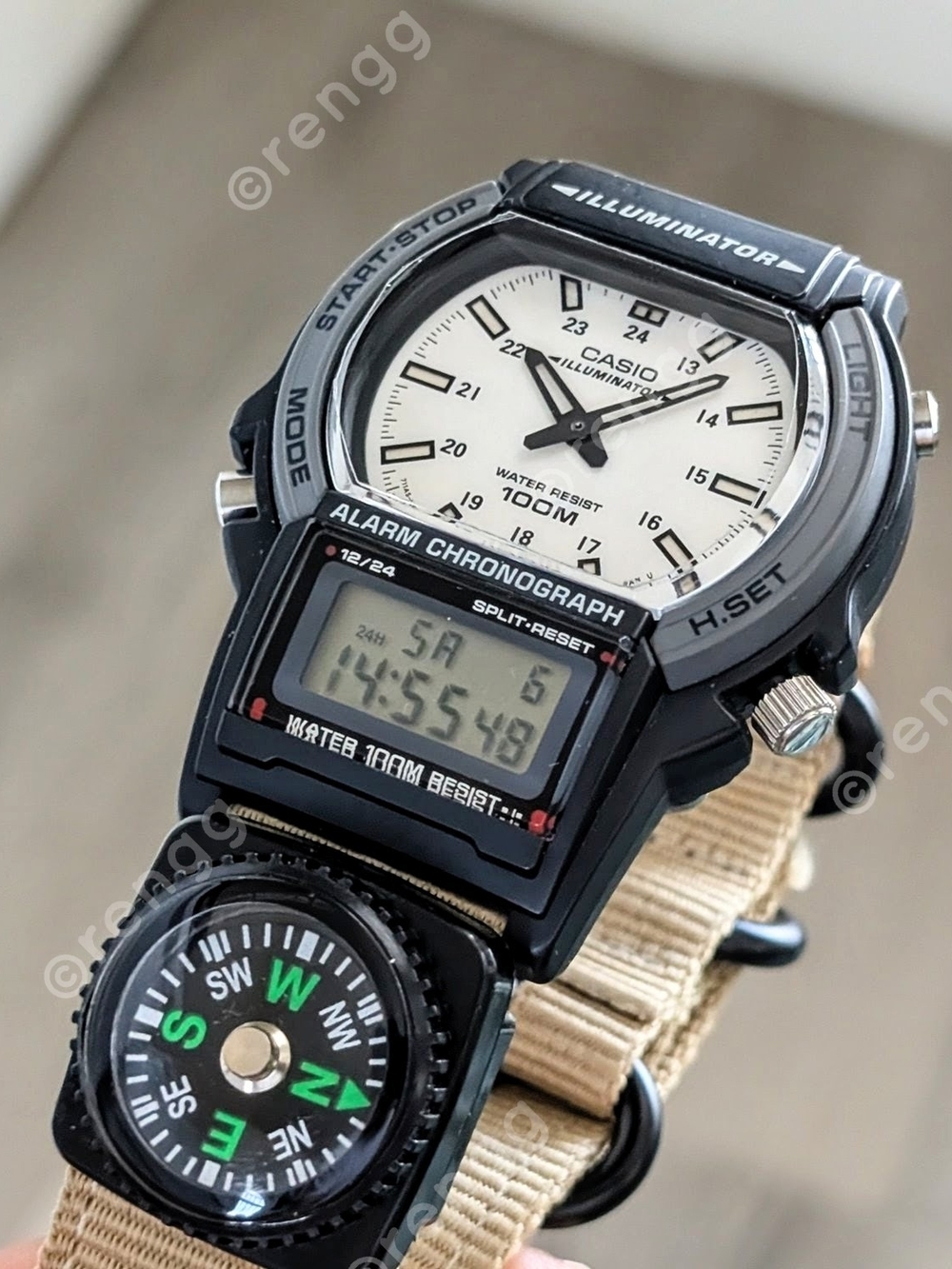 Vintage Casio Dual-Display Illuminator Watch in Black and Cream with Compass